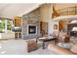 2075 Doyle Dr - Photo 11