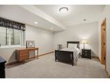 2075 Doyle Dr - Photo 32