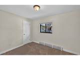 695 Manhattan Dr - Photo 20