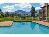695 Manhattan Dr - Photo 9