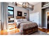 210 Magnolia St - Photo 11