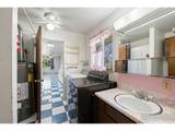 111 Barbara St - Photo 16