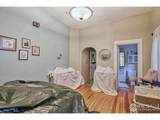 530 Mathews St - Photo 17