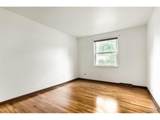 687 Oswego Ct - Photo 18