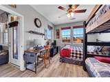 150 Village Rd - Photo 37