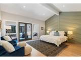 2552 Alameda Ave - Photo 19