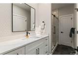2552 Alameda Ave - Photo 29