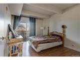 8060 Girard Ave - Photo 13
