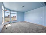 1309 Meadow Dr - Photo 13