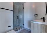 975 Lincoln St - Photo 30