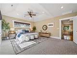 1084 Williams St - Photo 18