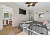 18726 Yale Cir - Photo 18