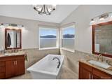 1880 Springcrest Rd - Photo 17