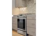 1318 Perry St - Photo 11