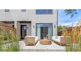1318 Perry St - Photo 15
