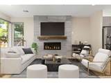 1318 Perry St - Photo 4