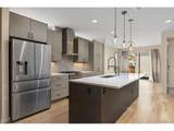 1318 Perry St - Photo 8