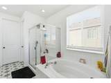 3322 Bella Luna Dr - Photo 10