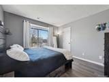 10233 80th Dr - Photo 16