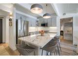 220 La Bonte St - Photo 10
