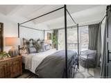 220 La Bonte St - Photo 16