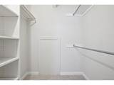 555 10th Ave - Photo 20
