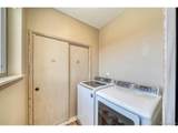402 Sackett Ave - Photo 25