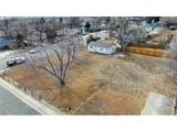 8005 Julian St - Photo 2