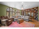 100 Gaylord St - Photo 17