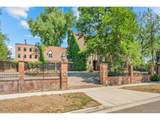 100 Gaylord St - Photo 2