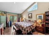 5581 Northwood Dr - Photo 20