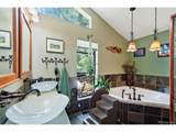 5581 Northwood Dr - Photo 23