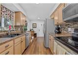 647 Valleyview Ave - Photo 11