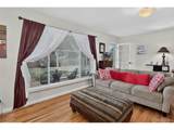 647 Valleyview Ave - Photo 5