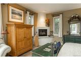 1551 Genesee Ridge Rd - Photo 18