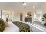 906 Forest St - Photo 12