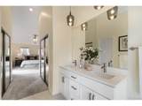 906 Forest St - Photo 13