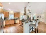 906 Forest St - Photo 4