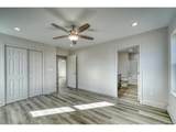 874 Hoover Cir - Photo 18