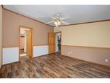 938 18th Trl - Photo 11
