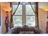 204 F St - Photo 10