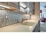 204 F St - Photo 15