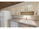 715 Clinton St - Photo 11