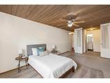 715 Clinton St - Photo 14