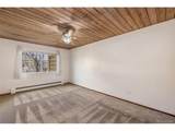 715 Clinton St - Photo 17