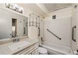 715 Clinton St - Photo 22