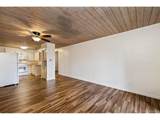 715 Clinton St - Photo 5