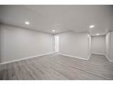 9188 Sunningdale Rd - Photo 33