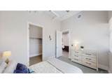 615 24th St - Photo 12
