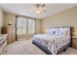 9853 Greensview Cir - Photo 17